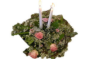 Blommor till begravning Mariefred - Beställ blommor till begravning - Sorgdekoration med ljus 3