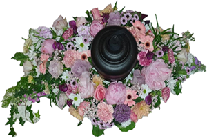 Blommor till begravning Mariefred - Beställ blommor till begravning - Urndekoration i rosa toner